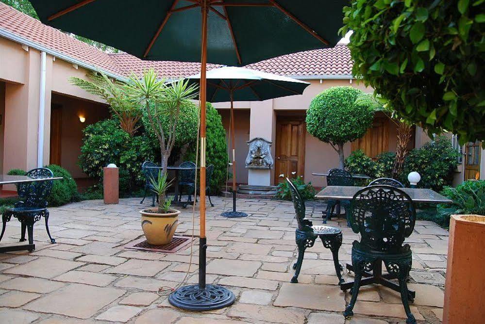 Pretoria-Noord典雅门洛帕克旅舍别墅 外观 照片
